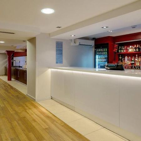 דרבי Travelodge Burton-Upon-Trent Central מראה חיצוני תמונה