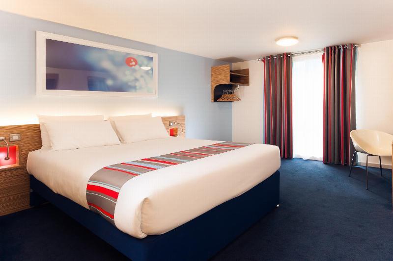 דרבי Travelodge Burton-Upon-Trent Central מראה חיצוני תמונה