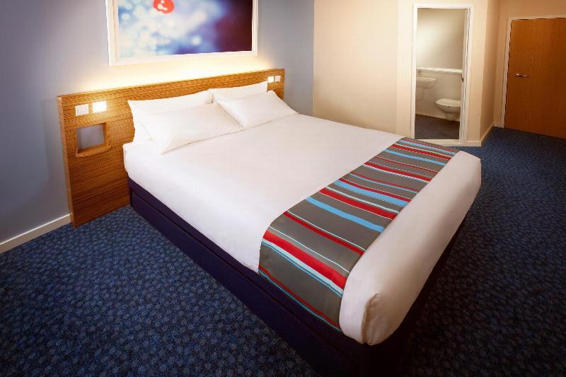 דרבי Travelodge Burton-Upon-Trent Central מראה חיצוני תמונה