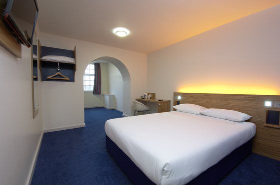 דרבי Travelodge Burton-Upon-Trent Central חדר תמונה